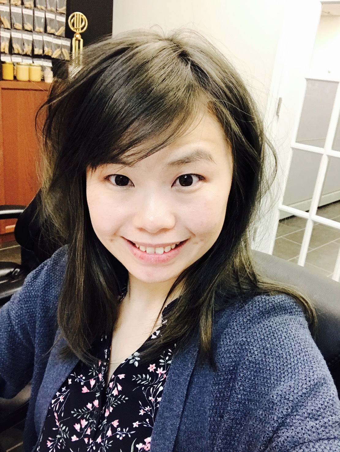 理事 - 黃倩紋Connie Huang